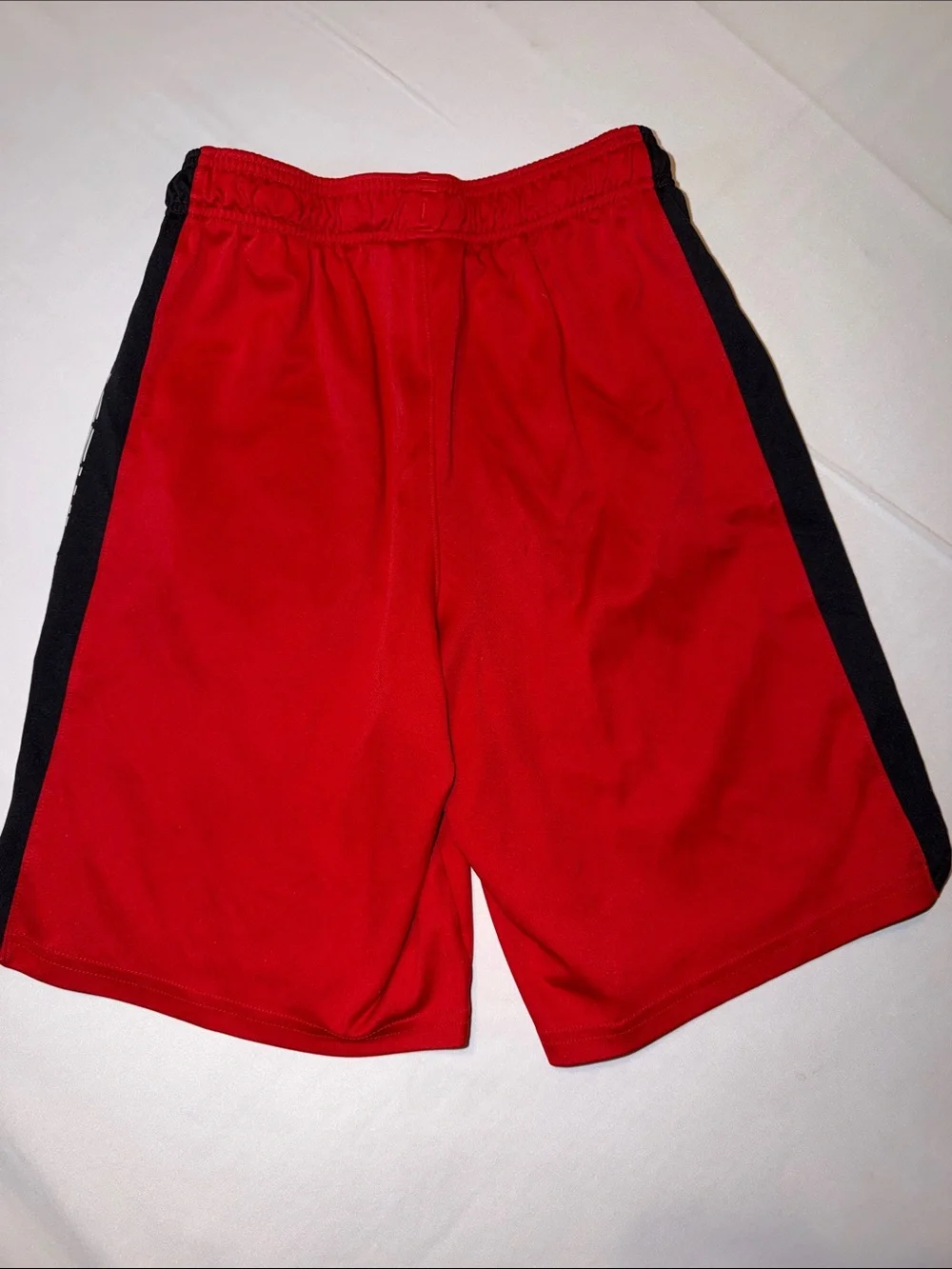 Under Armour Red Athletic Shorts Youth Boy's Size Medium